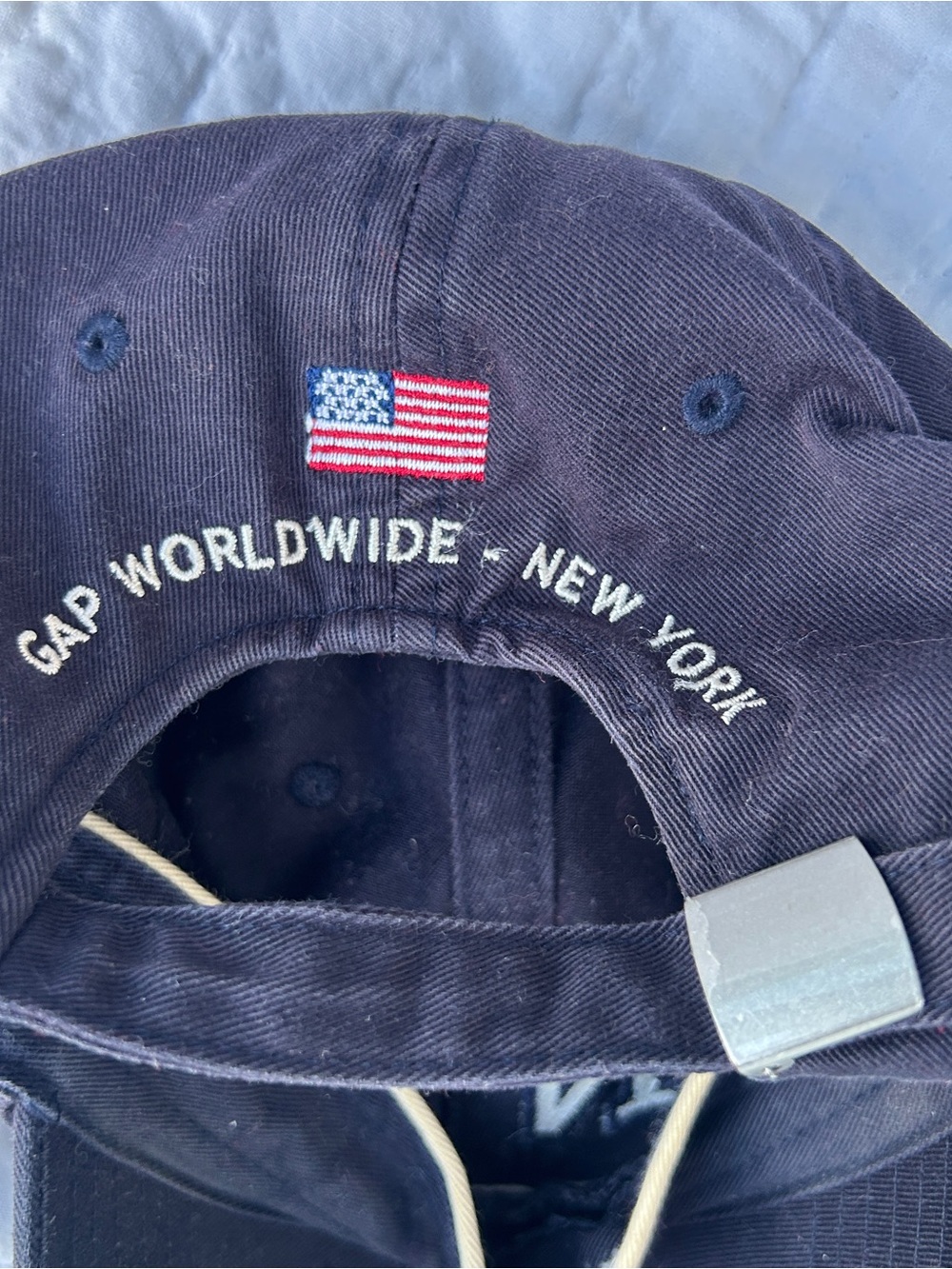 Vintage 90s GAP worldwide New York dad hat in navy blue - Picture 2 of 5